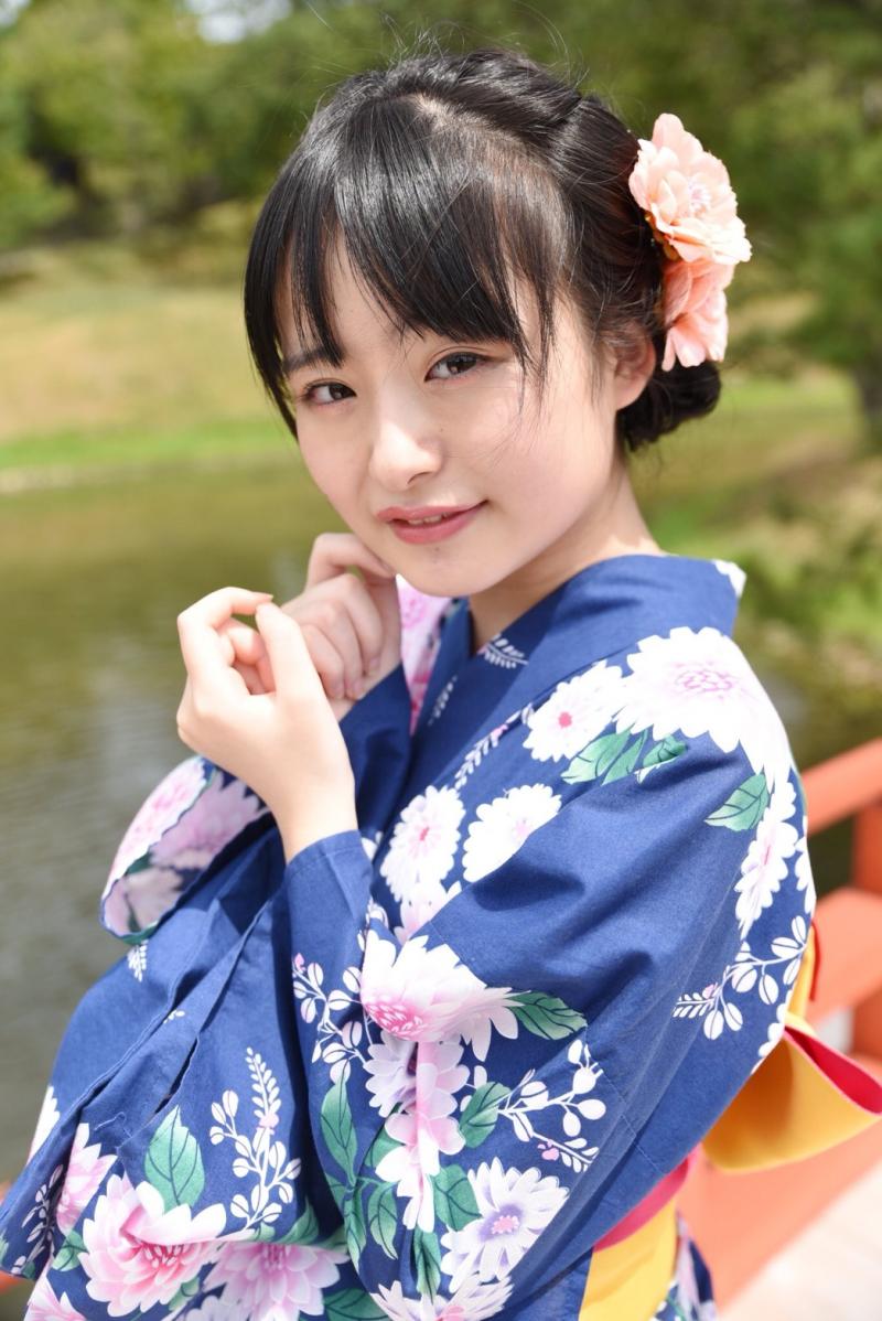 若野ななみ
