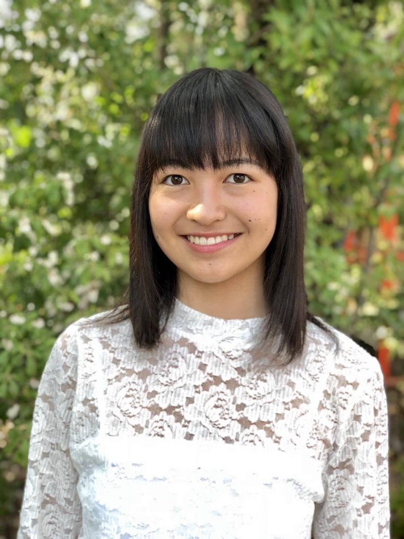 塩田ひなの