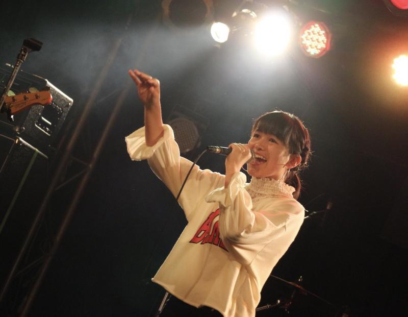 塩田ひなの サブ画像