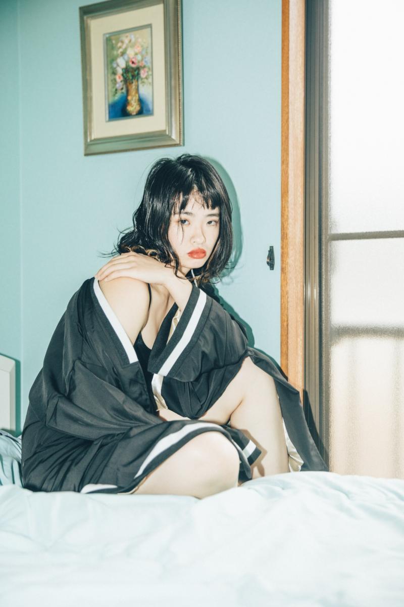 よし井梨子 サブ画像